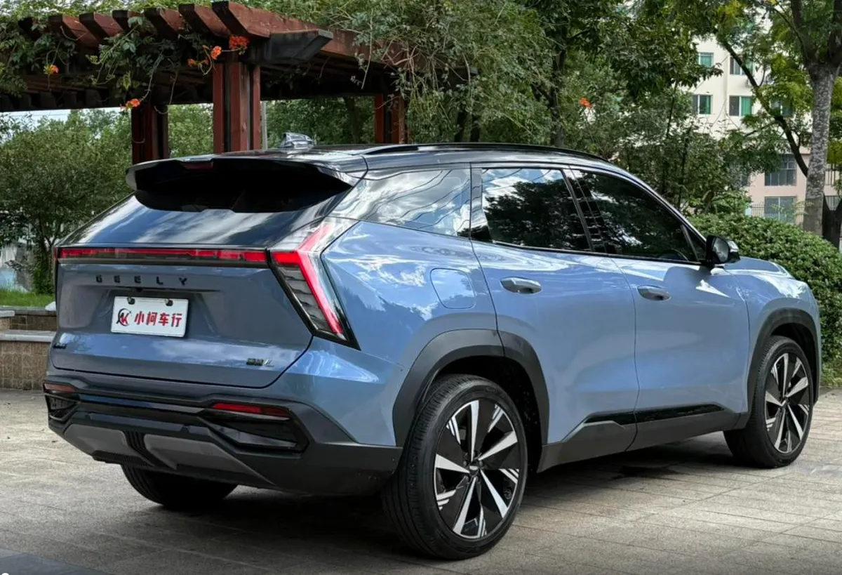 GEELY BOYUE L 2023
