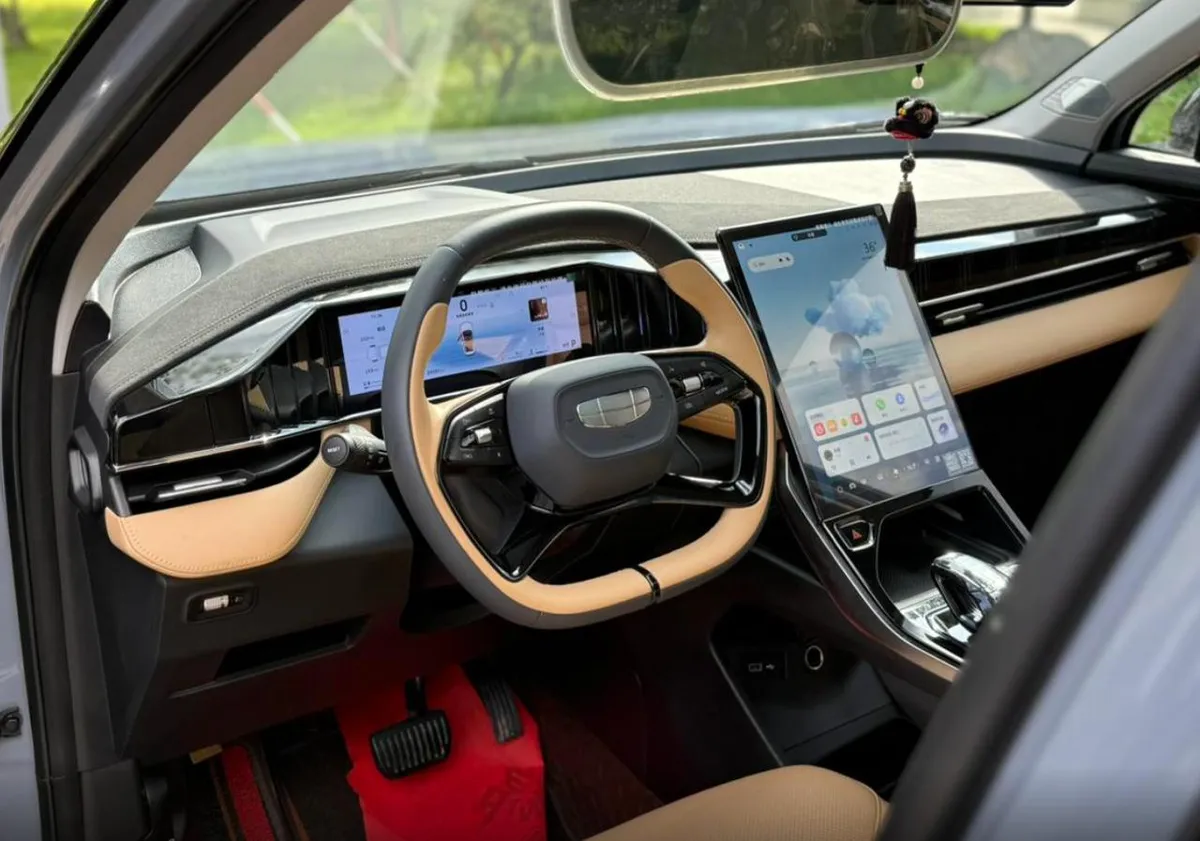 GEELY BOYUE L 2023