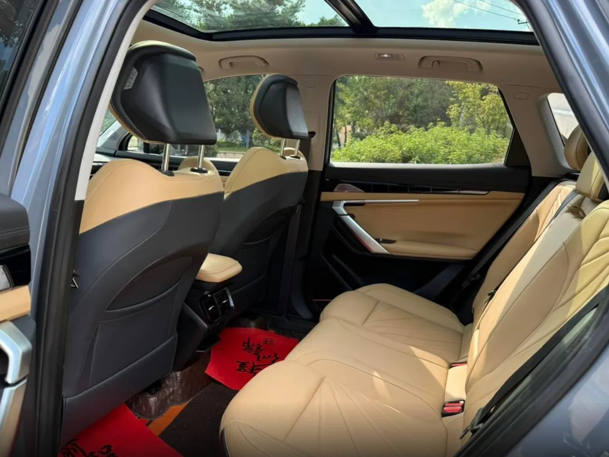 GEELY BOYUE L 2023