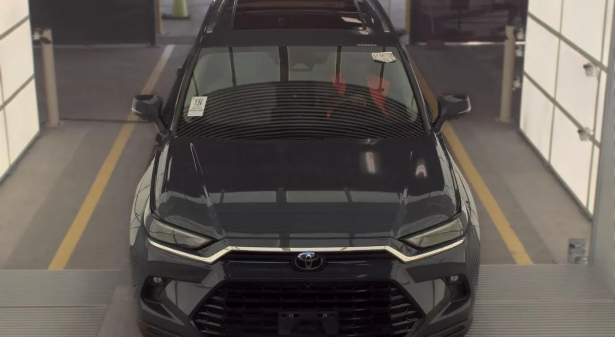 TOYOTA GRAND HIGHLANDER LIMITED 2024