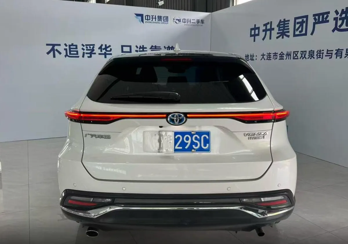 TOYOTA VENZA HYBRID 2 2023