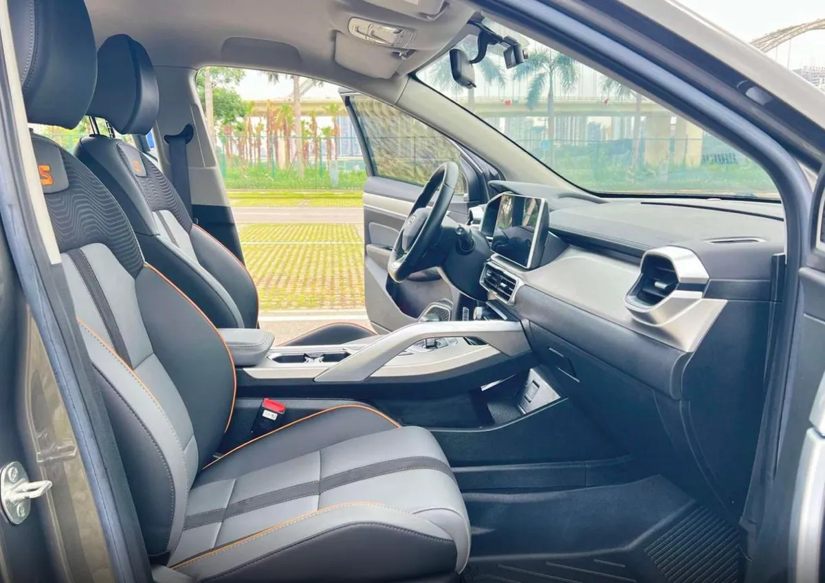 GEELY BINYUE 2023