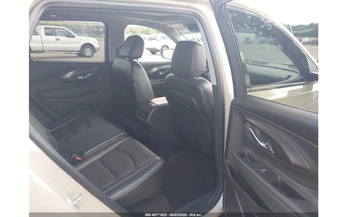 GMC TERRAIN SLT 2023