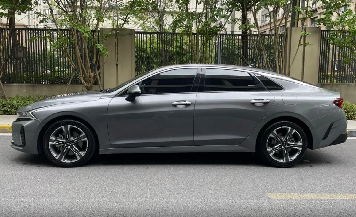 KIA K5 GT-LINE 2023