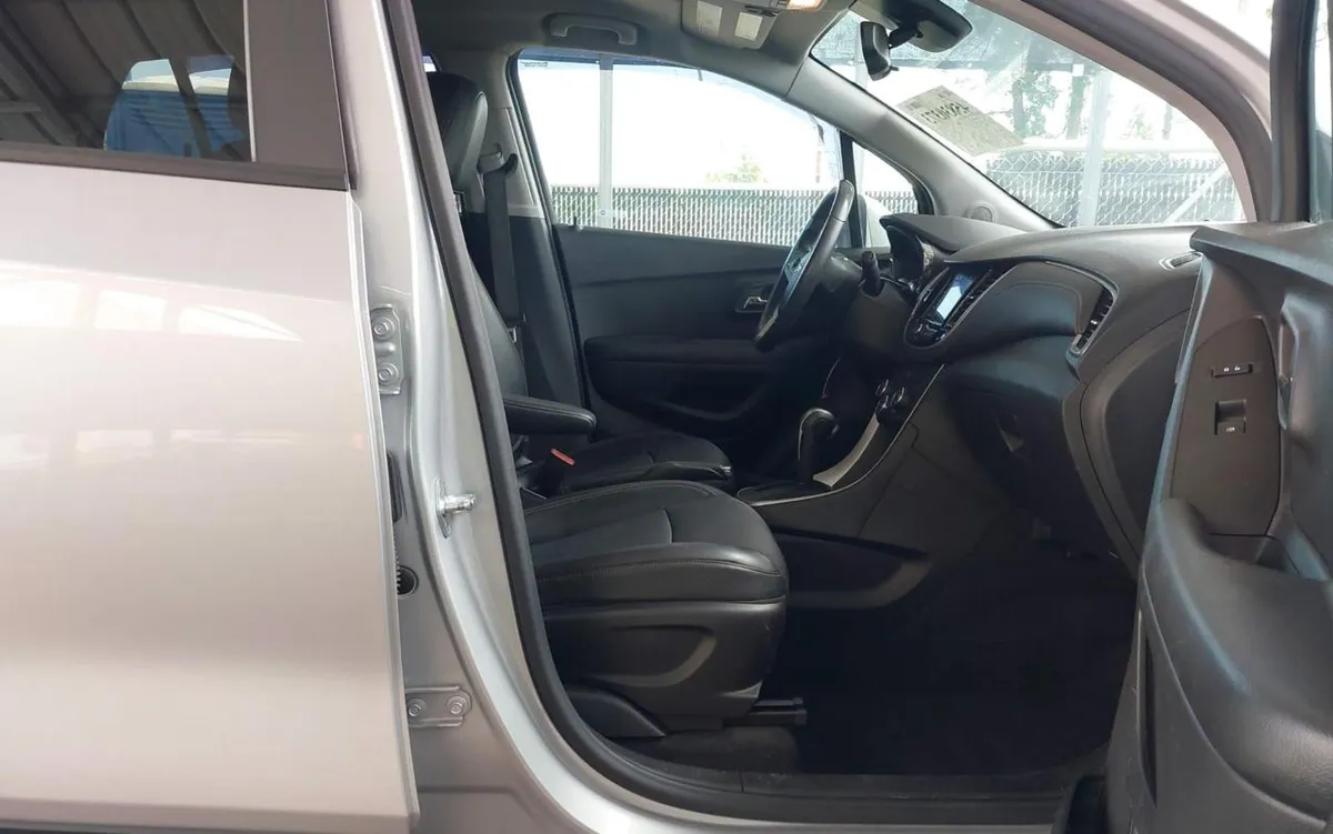 CHEVROLET TRAX AWD LT 2022