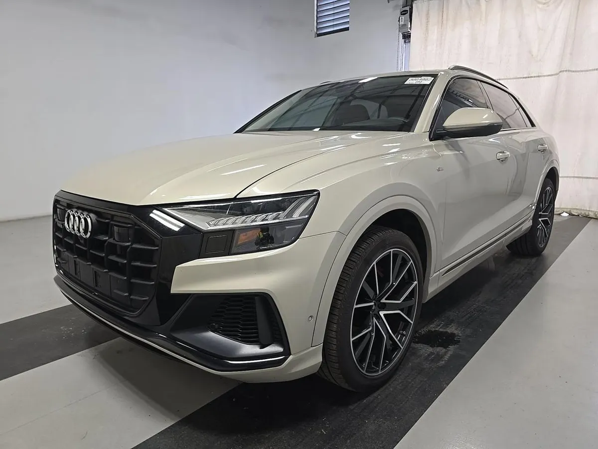 AUDI Q8 PREMIUM PLUS 2023