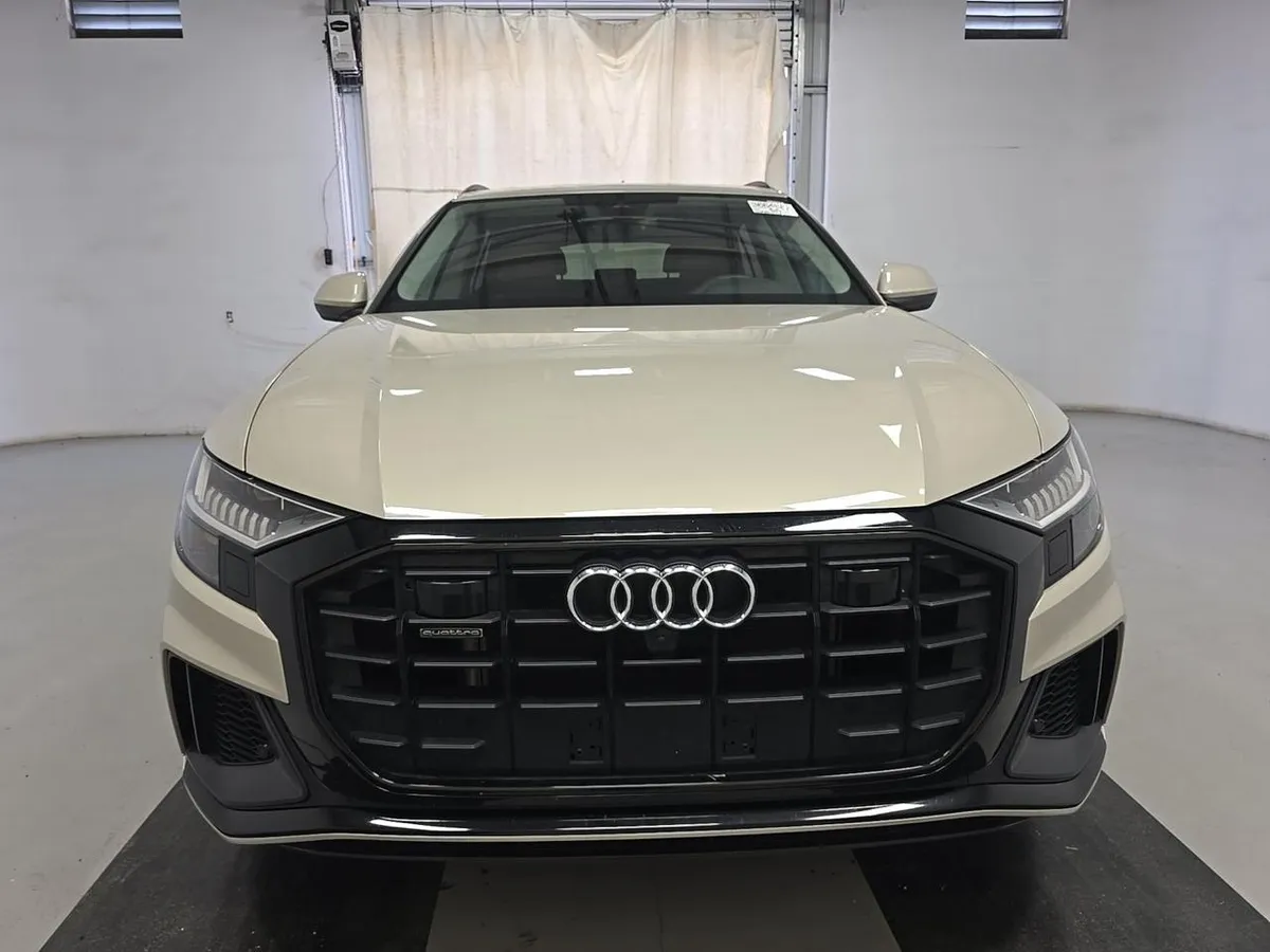 AUDI Q8 PREMIUM PLUS 2023
