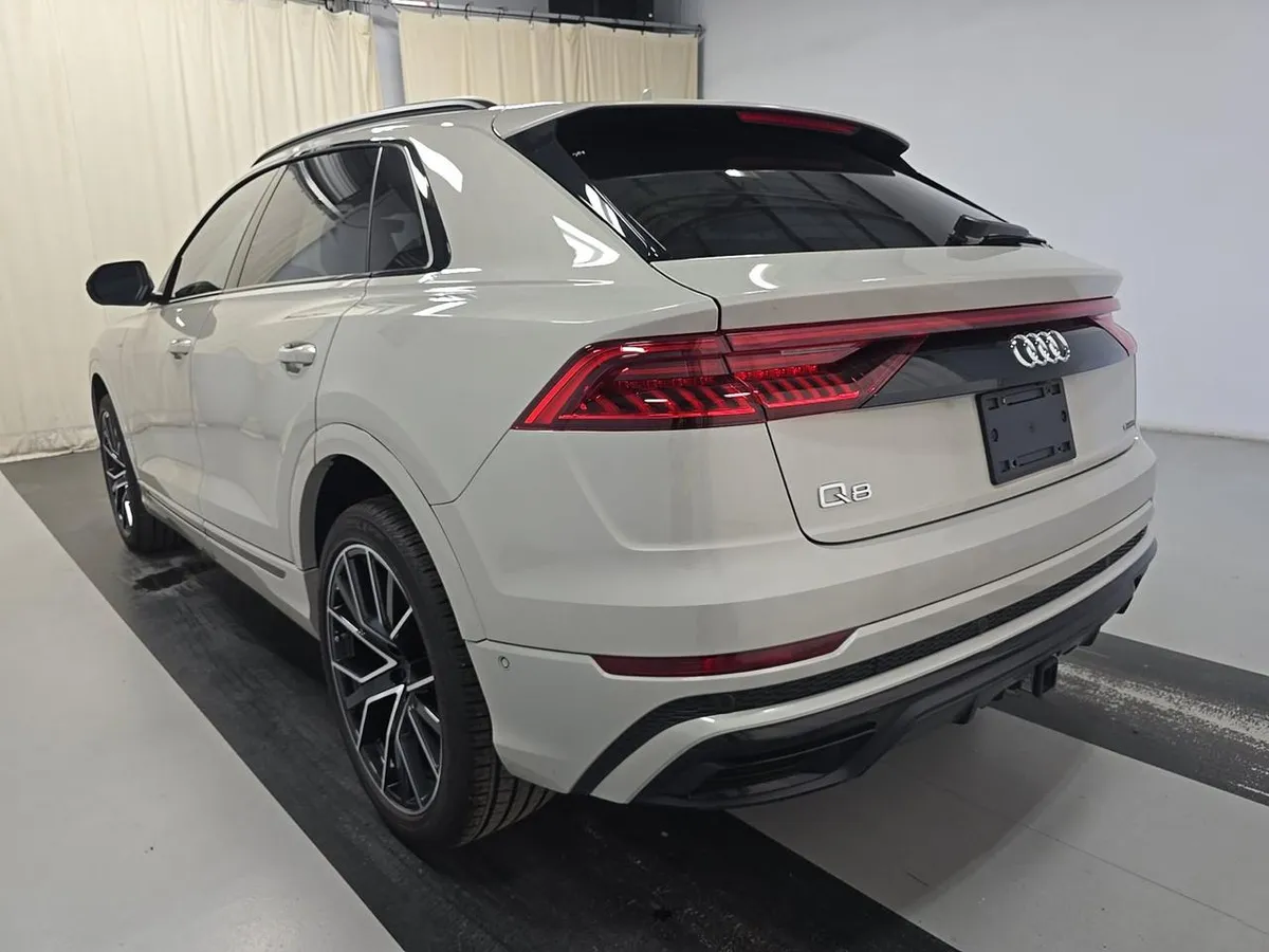 AUDI Q8 PREMIUM PLUS 2023