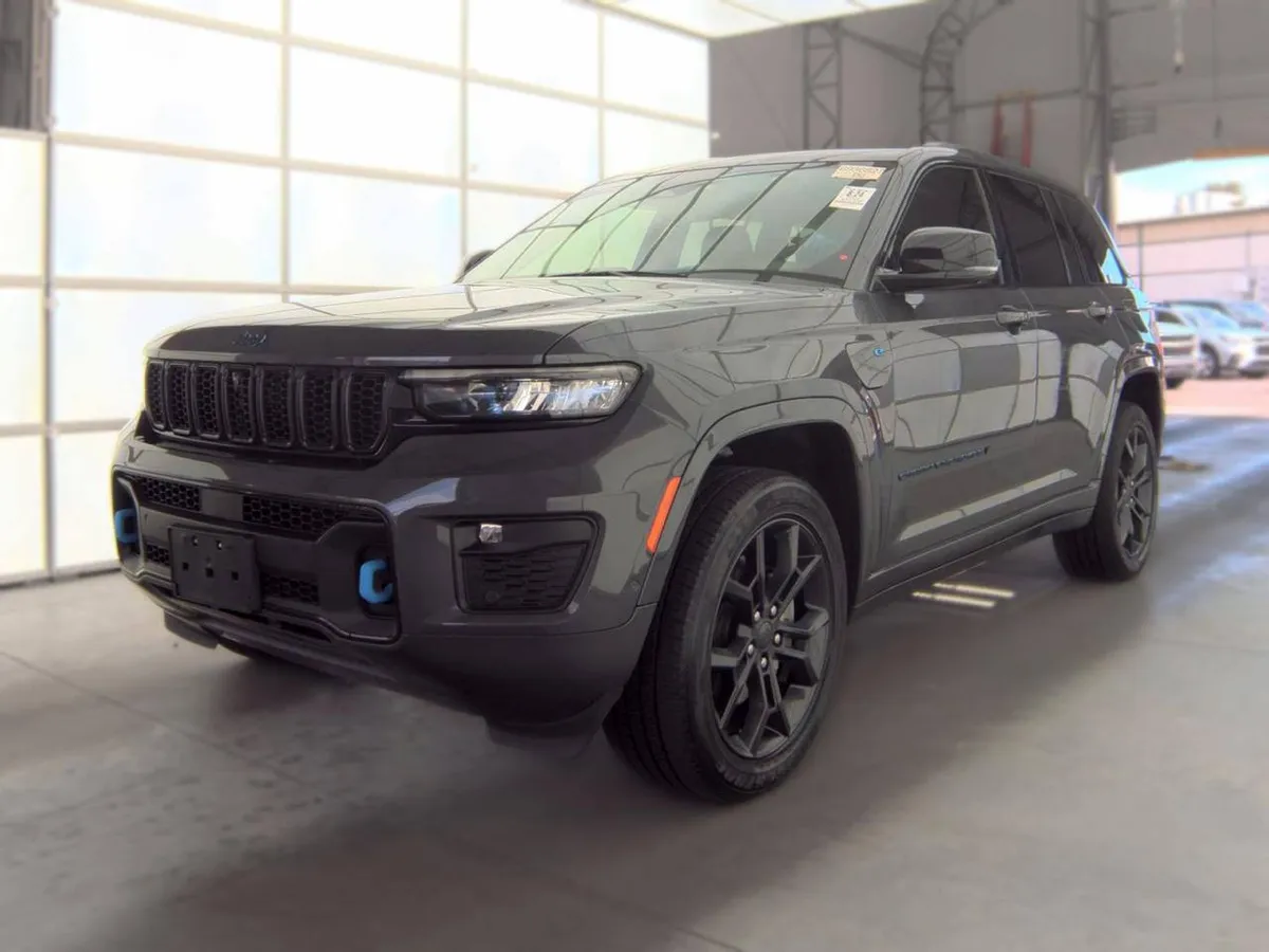 JEEP GRAND CHEROKEE 4XE ANNIVERSARY 2024