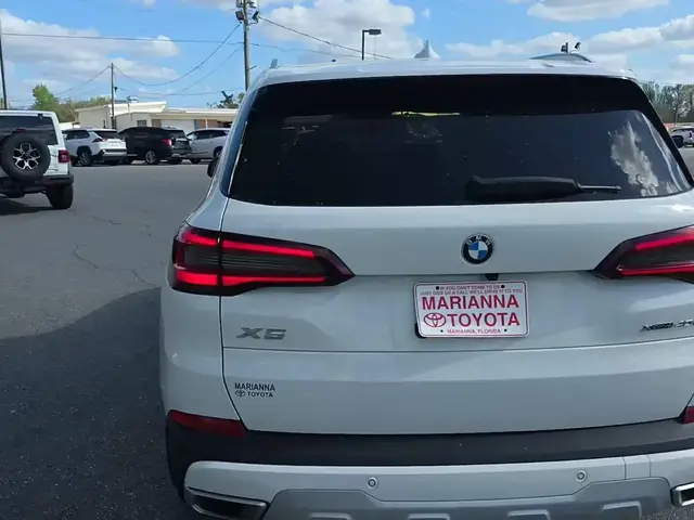 BMW X5 SPORTS ACTIVITY VEHICLE 2022