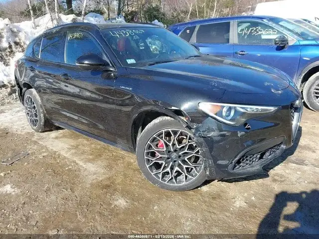ALFA ROMEO STELVIO VELOCE TI AWD 2022