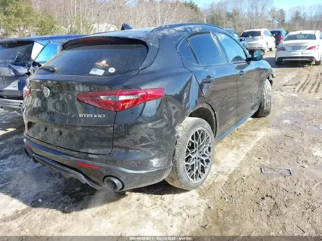 ALFA ROMEO STELVIO VELOCE TI AWD 2022