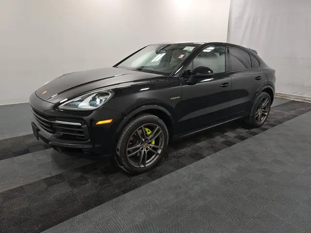 PORSCHE CAYENNE E-HYBRID COUPE PLATINU 2022