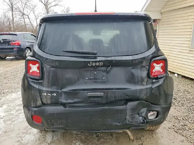 JEEP RENEGADE LATITUDE 2023