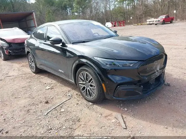 FORD MUSTANG MACH-E PREMIUM 2024
