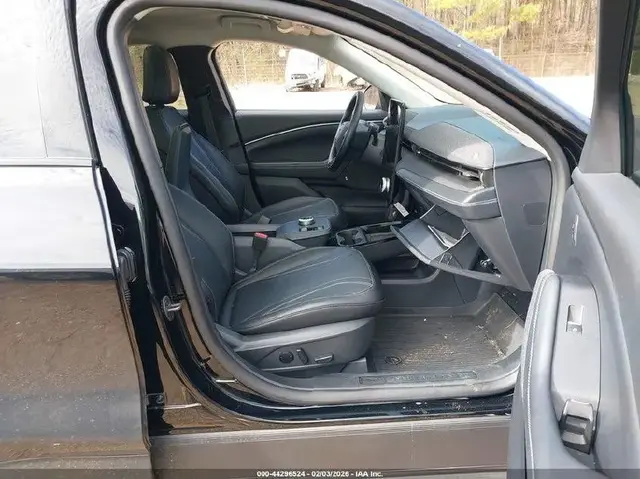 FORD MUSTANG MACH-E PREMIUM 2024