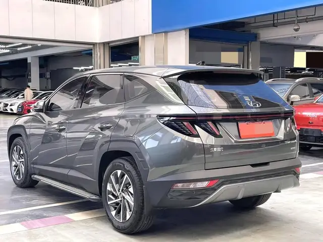 HYUNDAI TUCSON L 1 2021