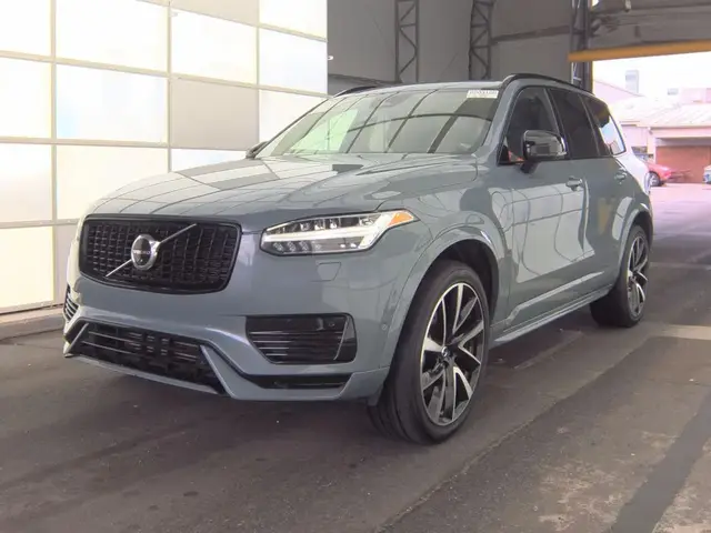VOLVO XC90 RECHARGE PLUG-IN HYBRID 2023