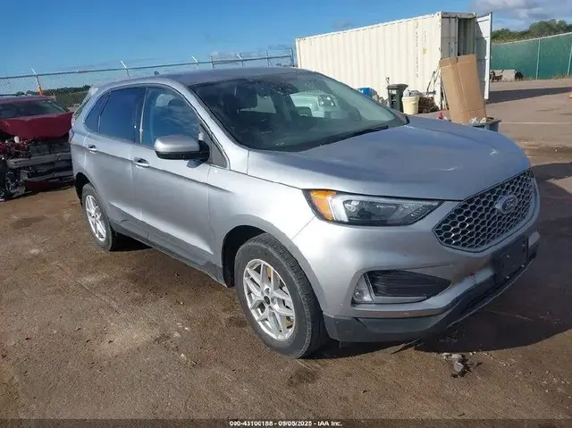 FORD EDGE SEL 2023