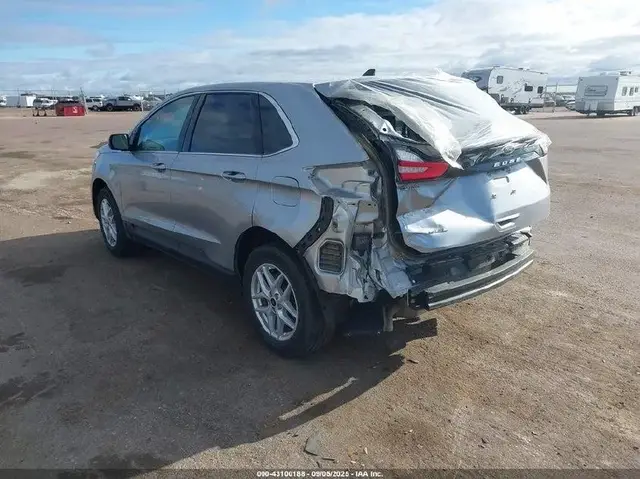 FORD EDGE SEL 2023