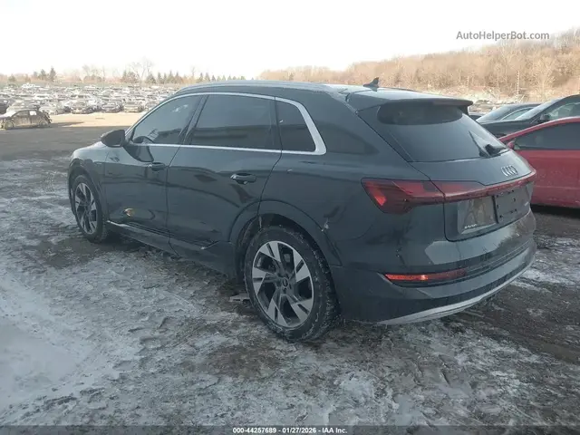 AUDI E-TRON PREMIUM QUATTRO 2021