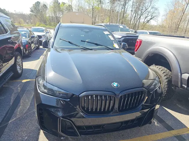 BMW X5 SPORTS ACTIVITY VEHICLE 2024