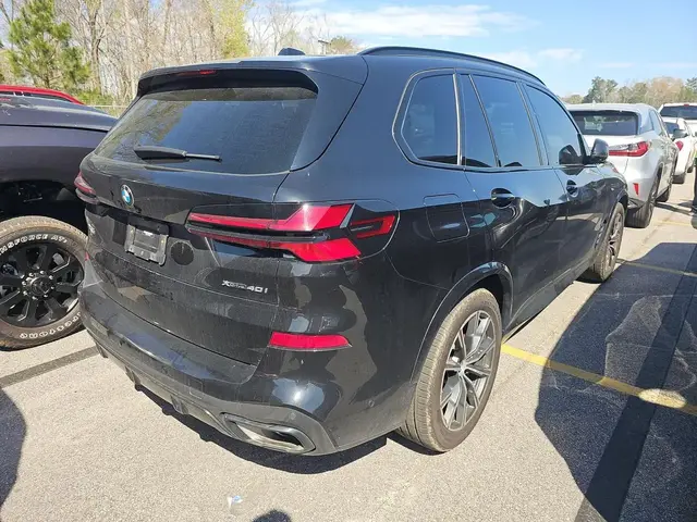 BMW X5 SPORTS ACTIVITY VEHICLE 2024