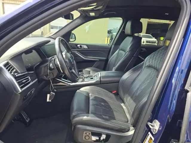 BMW X7 SPORTS ACTIVITY VEHICLE 2022