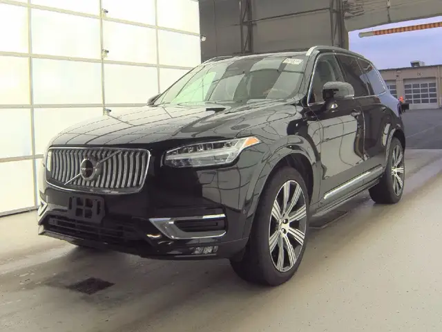 VOLVO XC90 B6 ULTIMATE 7-PASSENGER 2023