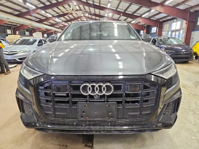 AUDI Q8 PRESTIGE S-LINE 2021