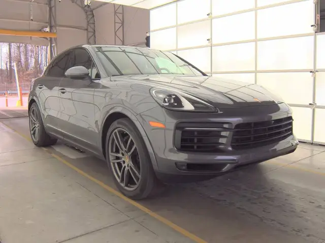 PORSCHE CAYENNE COUPE 2023