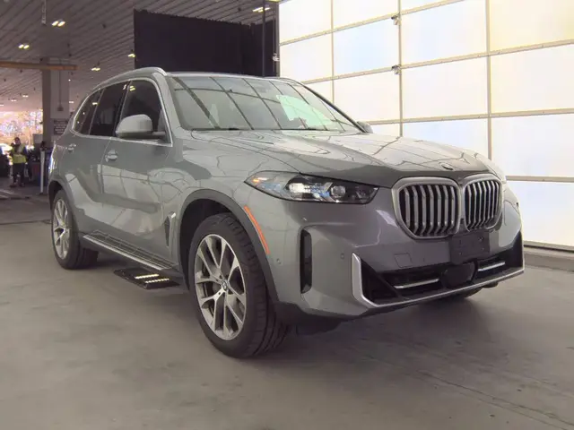 BMW X5 SPORTS ACTIVITY VEHICLE 2024