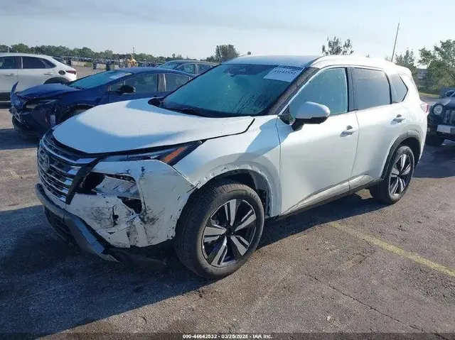 NISSAN ROGUE SL 2026