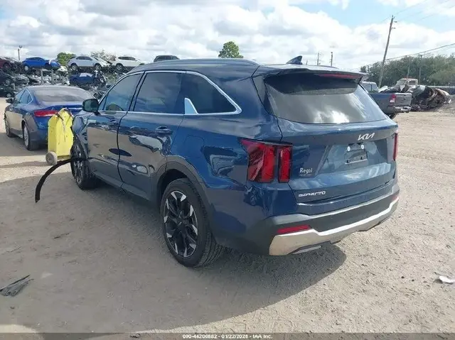 KIA SORENTO EX 2025