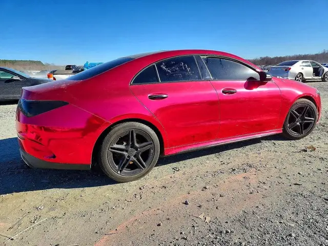 MERCEDES-BENZ CLA 250 2021
