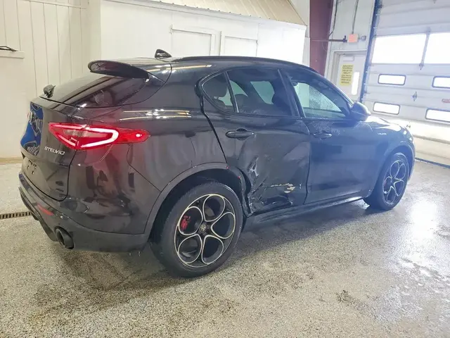 ALFA ROMEO STELVIO TI 2023