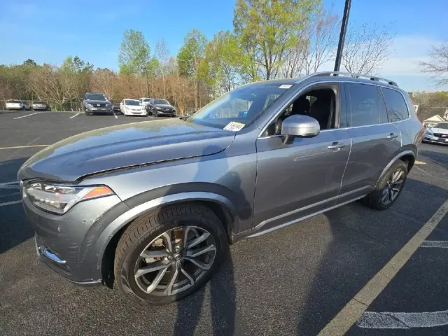 VOLVO XC90 T6 MOMENTUM 2019