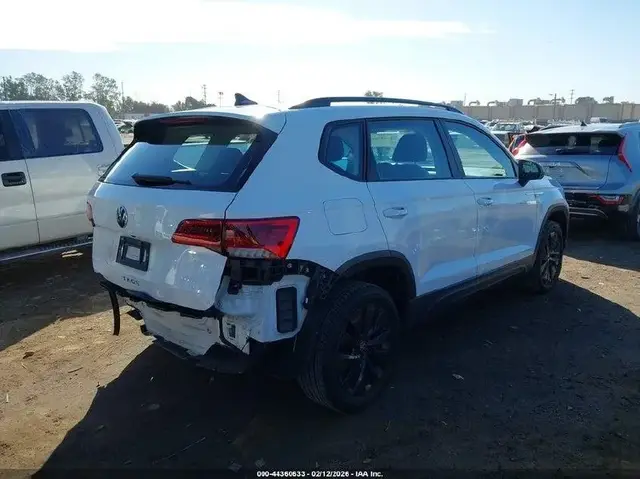 VOLKSWAGEN TAOS 2023
