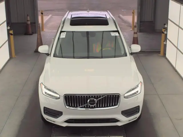 VOLVO XC90 T5 MOMENTUM 7-PASSENGER 2022