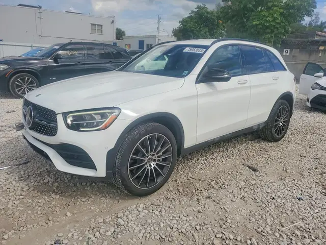 MERCEDES-BENZ GLC 300 2022