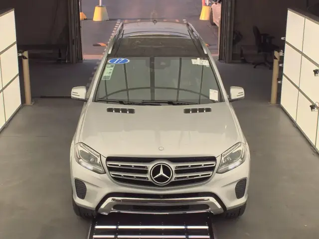 MERCEDES-BENZ GLS 450 4MATIC 2017