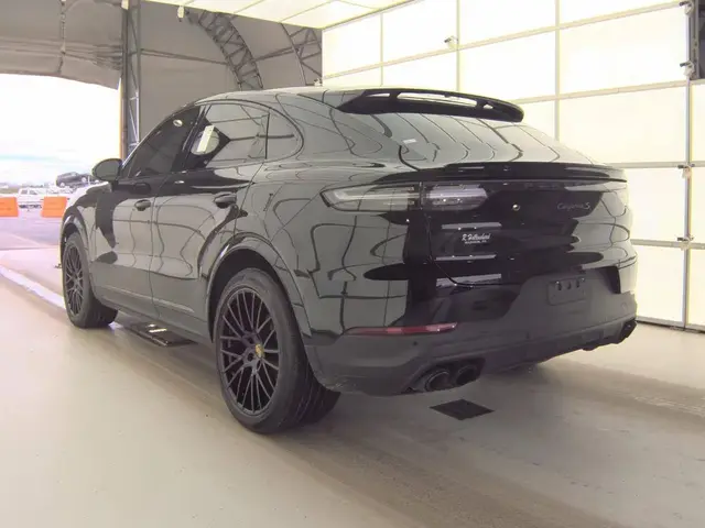 PORSCHE CAYENNE S COUPE PLATINUM 2022