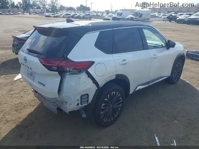 NISSAN ROGUE PLATINUM 2024