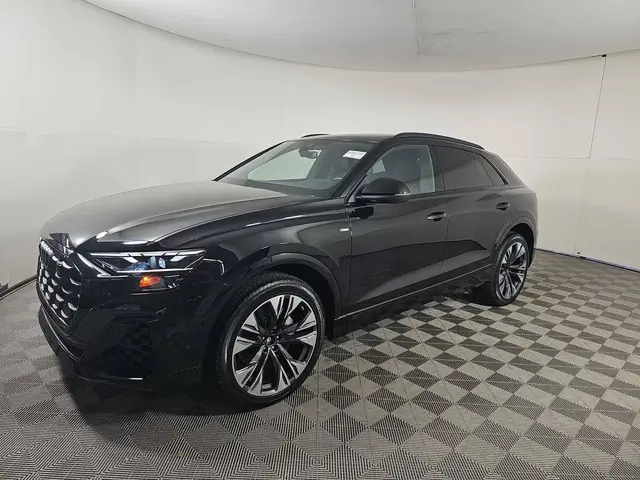 AUDI Q8 PREMIUM PLUS 55 2026