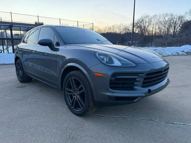 PORSCHE CAYENNE 2021