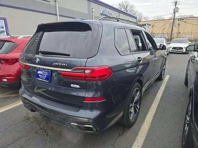 BMW X7 SPORTS ACTIVITY VEHICLE 2022