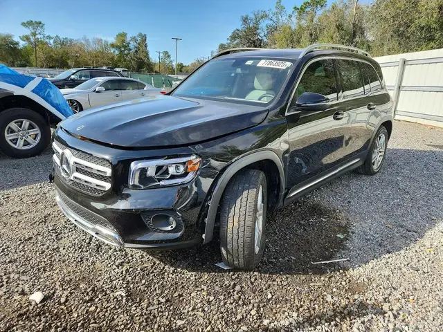 MERCEDES-BENZ GLB 250 2023