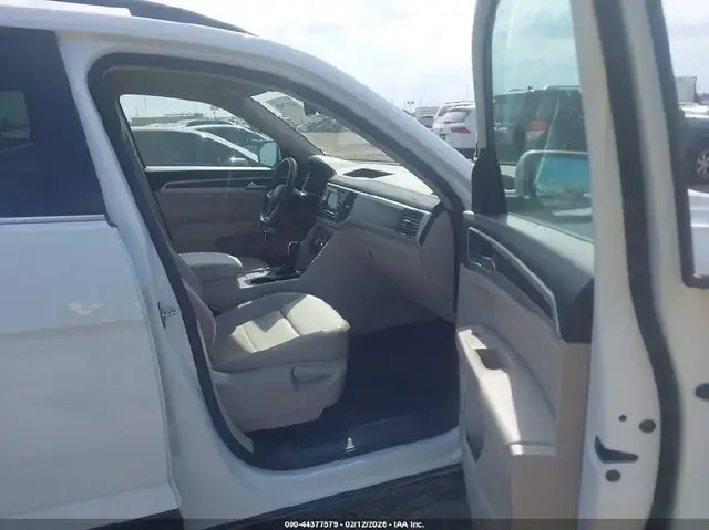 VOLKSWAGEN ATLAS 2022