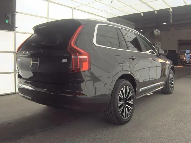 VOLVO XC90 RECHARGE T8 PLUS 2022