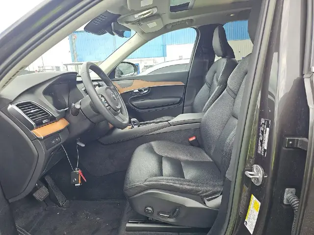 VOLVO XC90 RECHARGE T8 PLUS 2022